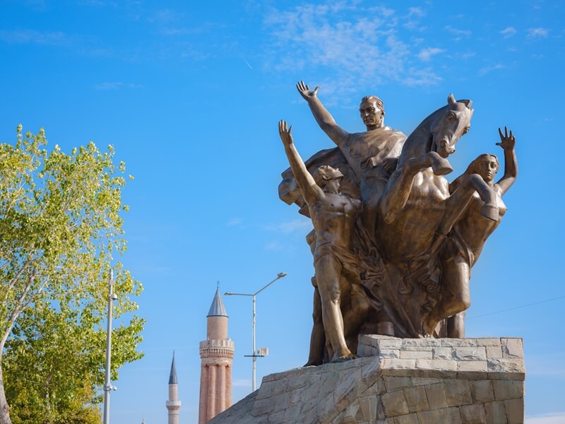 City Tour & Akbulak Mountain Visit